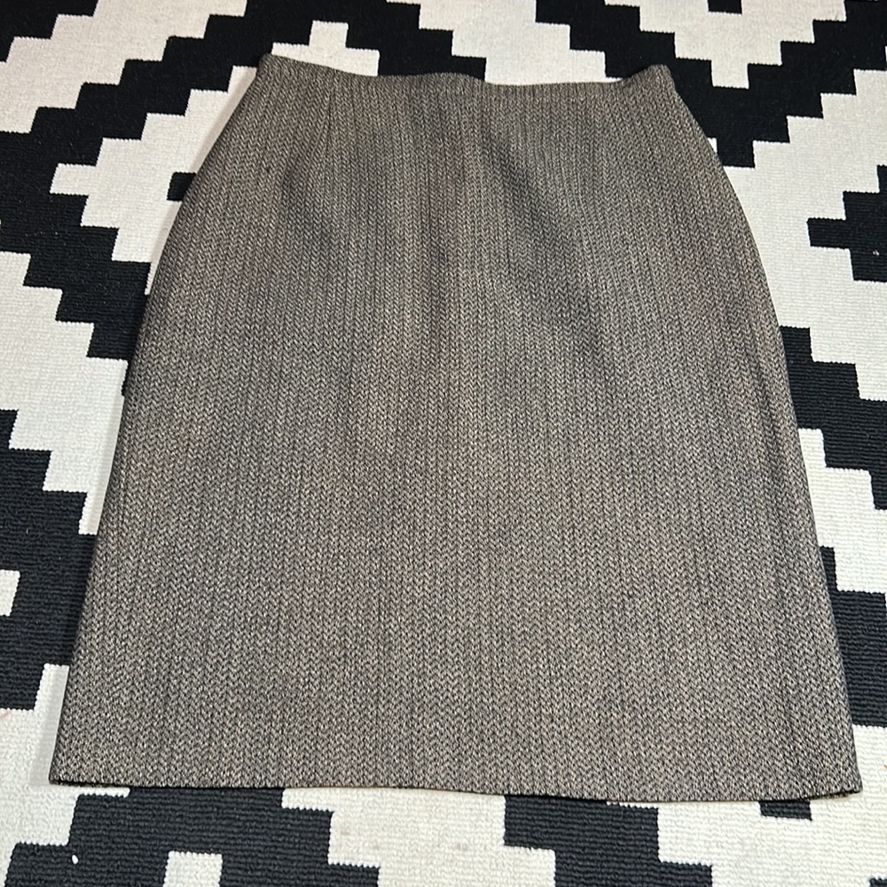 Boss Babe, KRIZIA skirt!! - Picture 3 of 11
